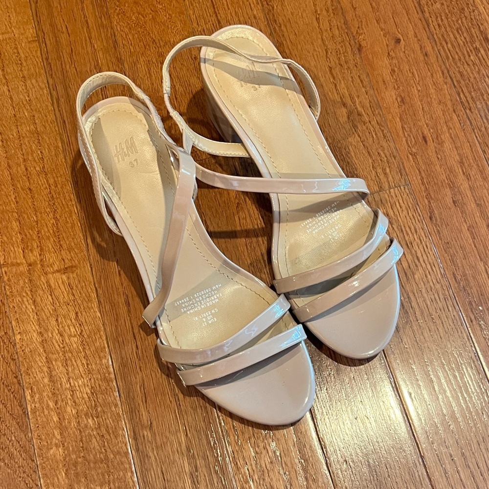Tan Heels